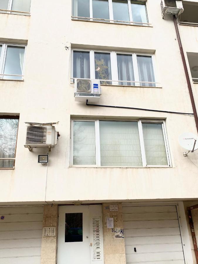 Spacious Apartment Next To South Park Просторен Апартамент До Южен Парк Top Location Sofia Buitenkant foto
