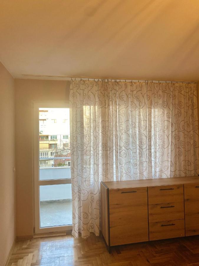 Spacious Apartment Next To South Park Просторен Апартамент До Южен Парк Top Location Sofia Buitenkant foto